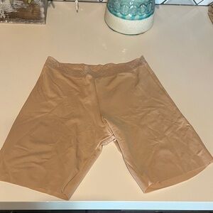 Vassarette shapewear